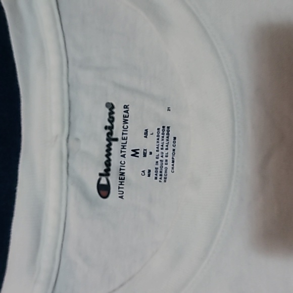 Champion Crewneck shirt - Picture 3 of 3